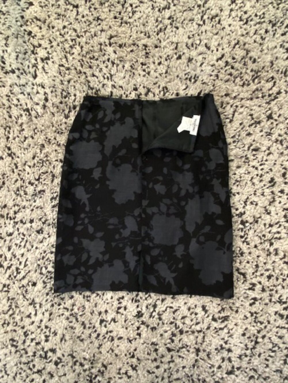 VTG Valentino Miss V Silk/ Linen Pencil Skirt Floral Jaquard overlay Black 10 - Picture 5 of 16